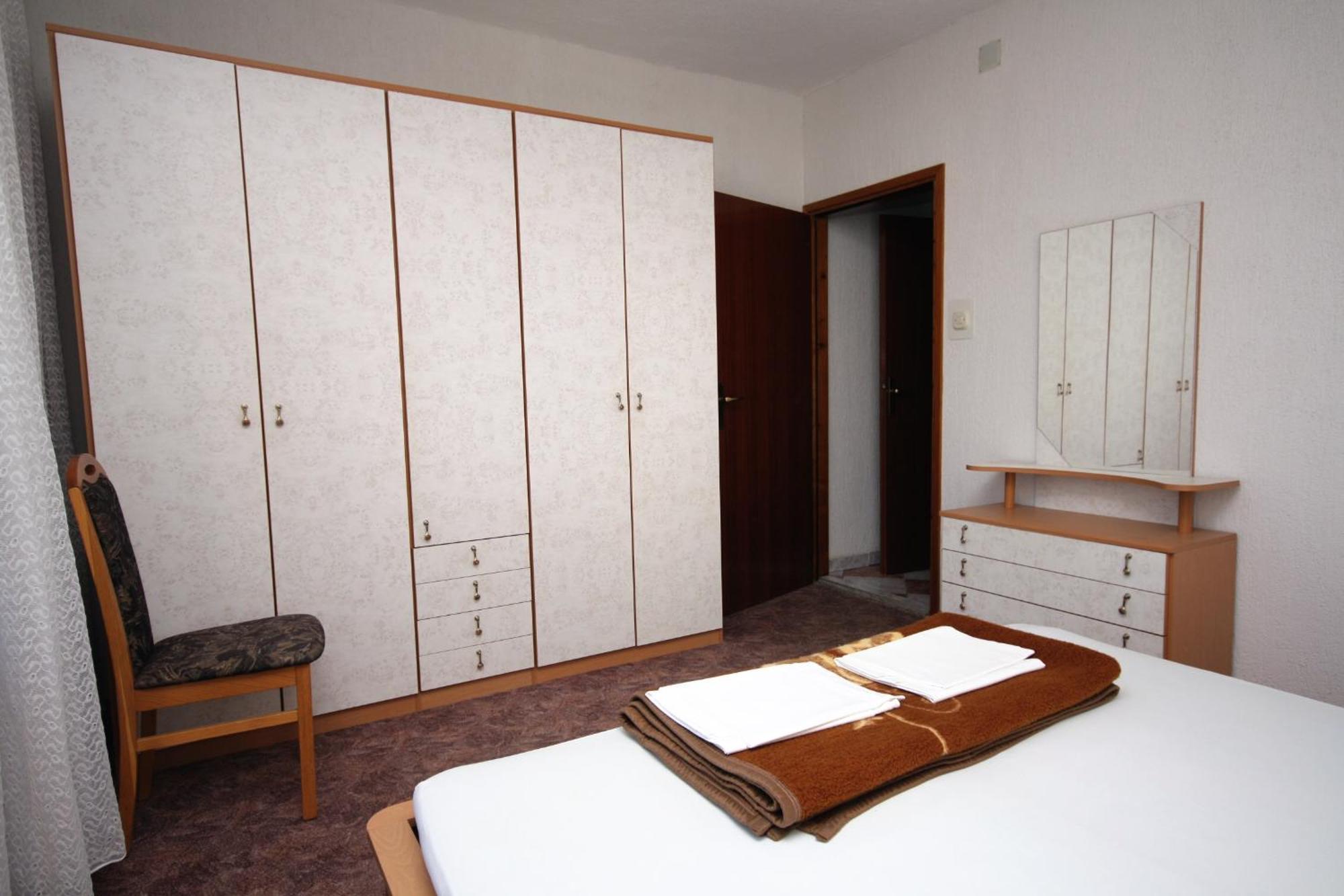 Apartments By The Sea Kampor, Rab - 5051 Quarto foto