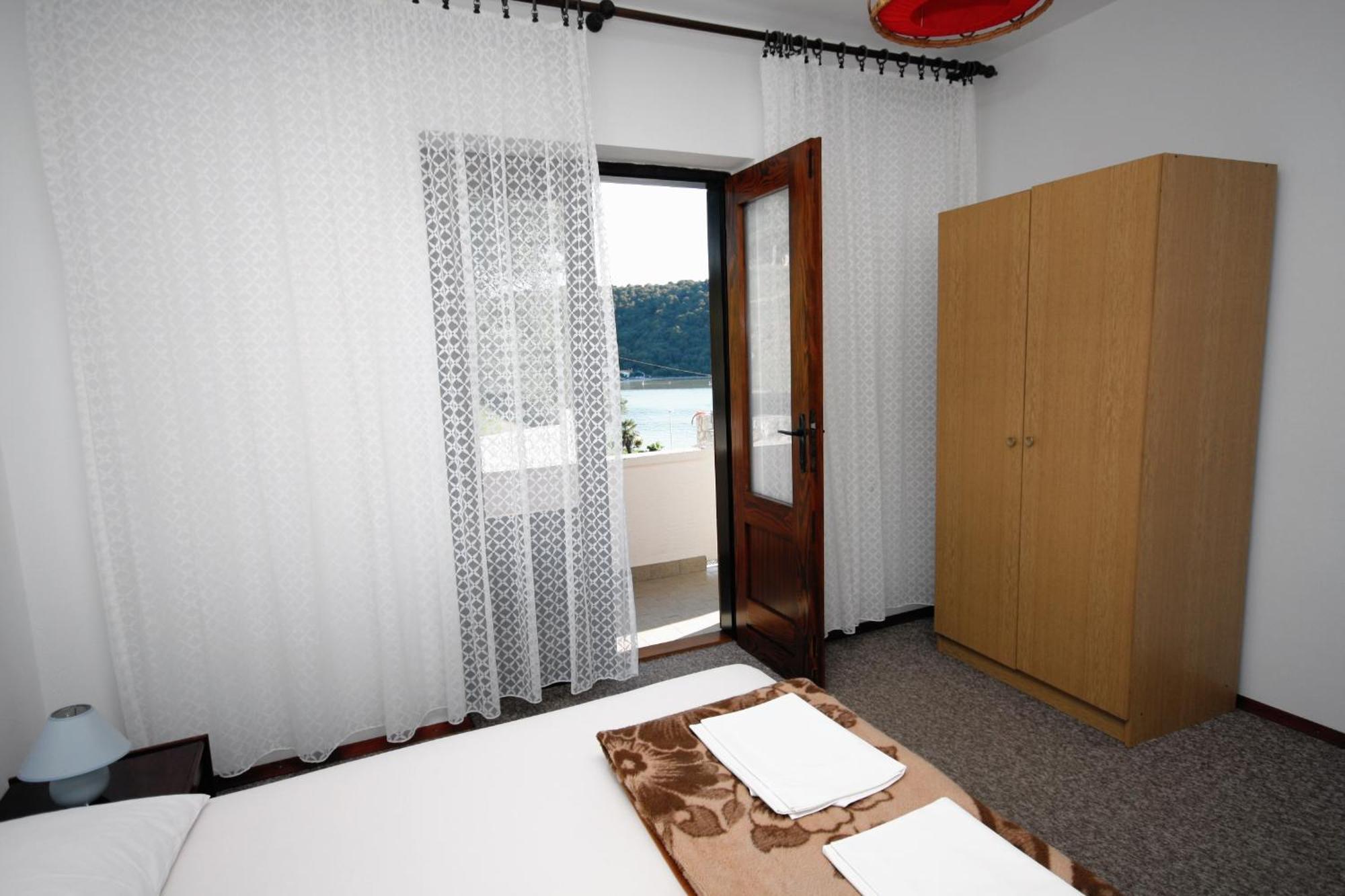 Apartments By The Sea Kampor, Rab - 5051 Quarto foto
